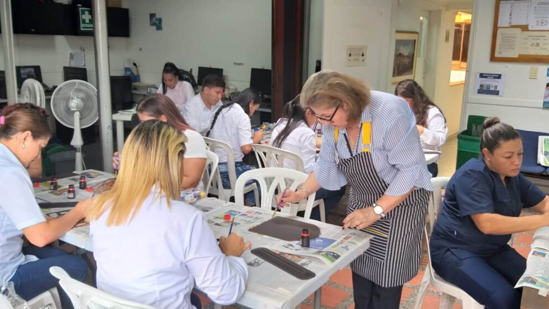 Planes empresariales Escuela Artes y Cerámica